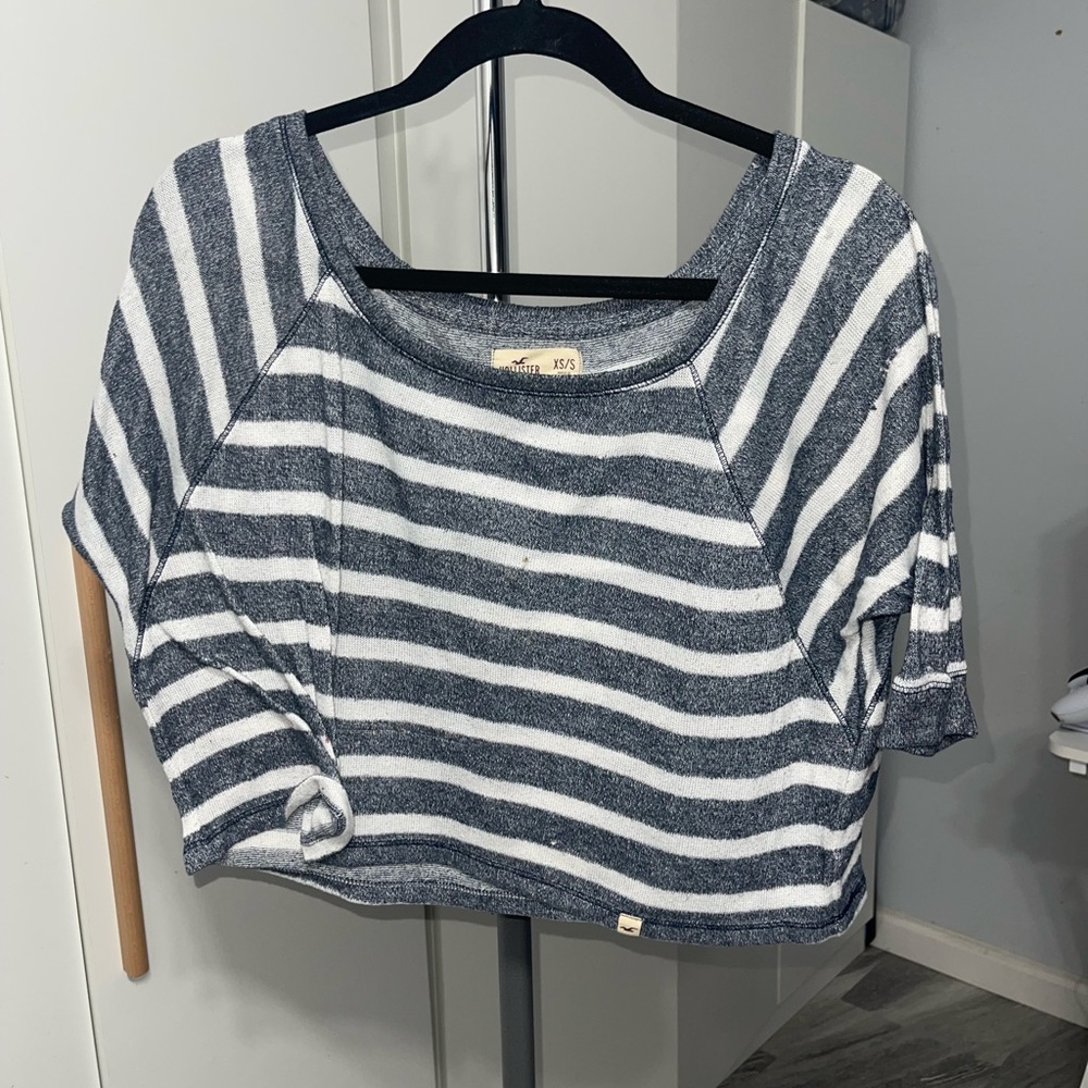 Cute crop top from Hollister.